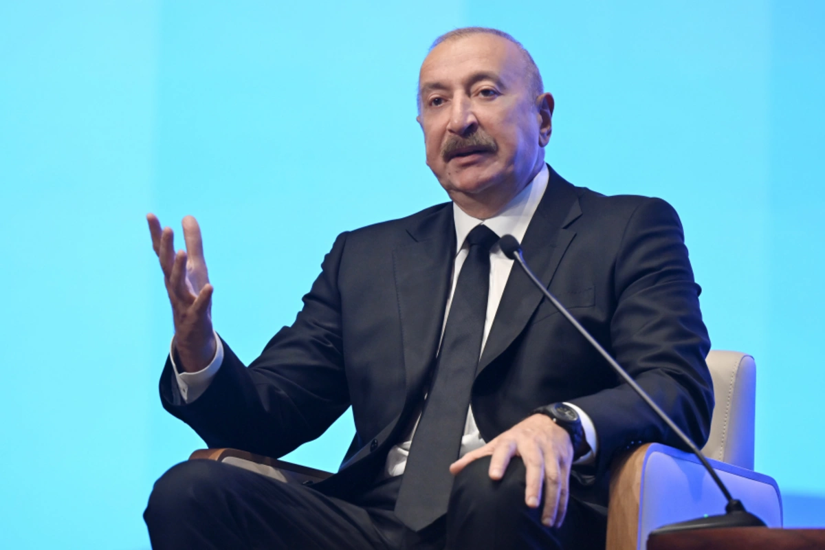 Azərbaycan Prezidenti investorlara saxta mediaya inanmamağı məsləhət görüb