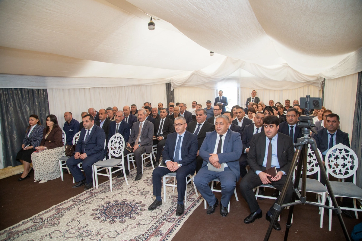 Salyanın Xurşud kəndində sakinlərlə görüş keçirildi — FOTOLAR