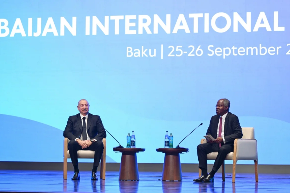Prezident: Xəzər dənizində yaşıl enerji ilə bağlı 160 giqavatlıq potensialımız var