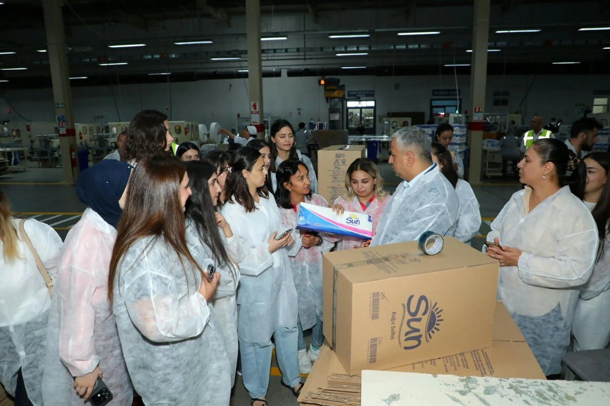 Azərsun Holdinq Təmizlik Kağızları Fabrikinə mediatur keçirib – FOTO