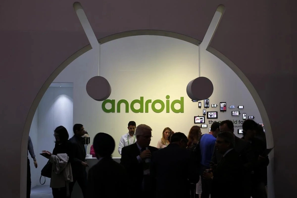 Google, Samsung, yoxsa OnePlus? - İlin ən yaxşı Android smart saatları