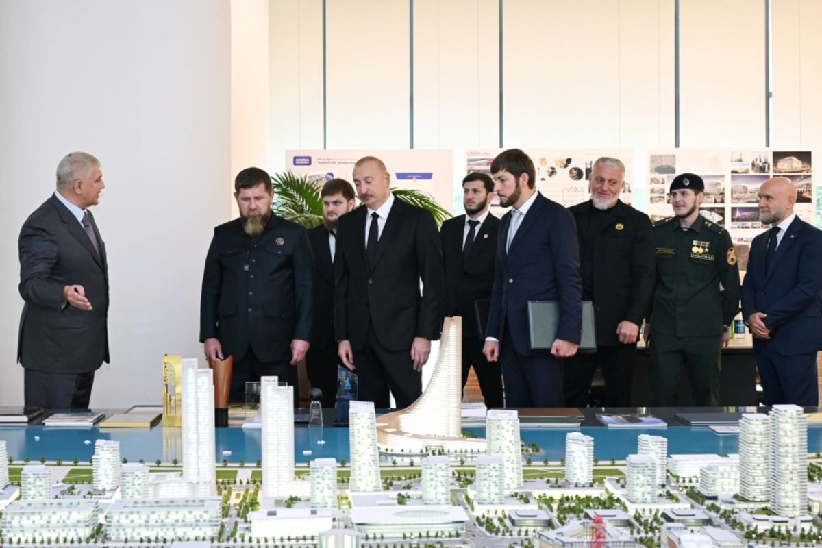 İlham Əliyev və Rusiyanın Çeçenistan Respublikasının başçısı "Bakı Ağ Şəhər"də olublar - FOTOLAR