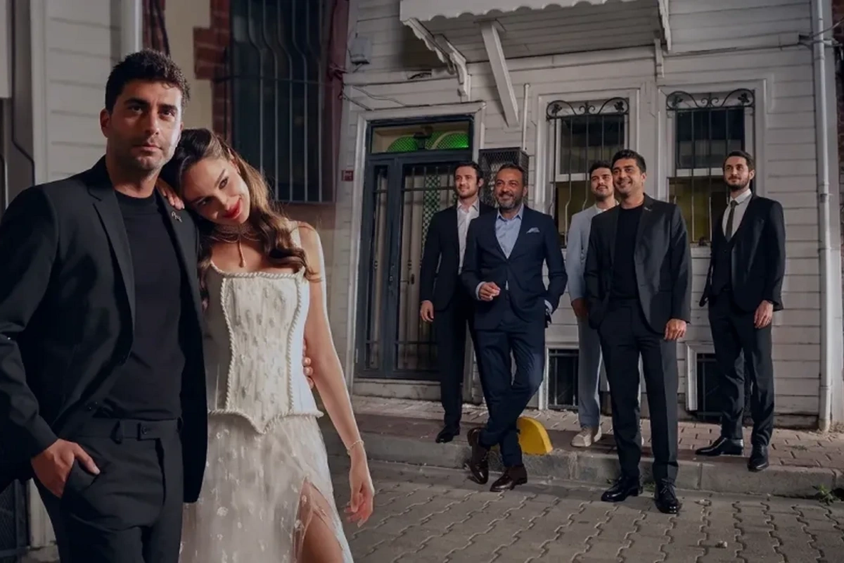 Çəkiliş meydançasında təhlükəli anlar: Aktyor faciənin qarşısını almağa çalışdı - VİDEO/FOTO