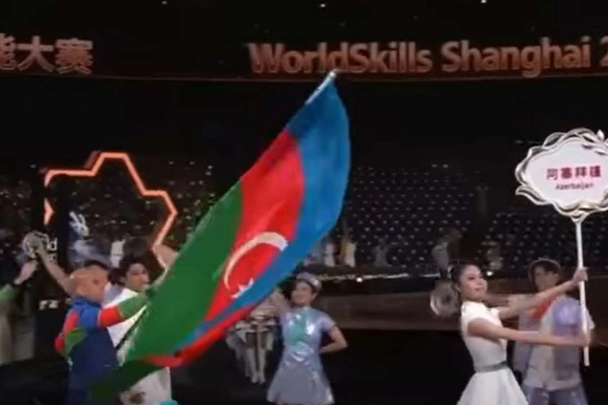 Azərbaycan komandası WorldSkills Shanghai 2026-da bayraqla keçid etdi - VİDEO