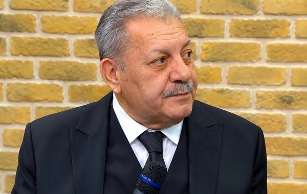 Xalq artistinin vəziyyəti ağırdır