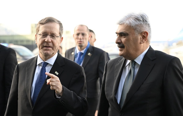 İsrail Prezidenti Azərbaycana gəldi - FOTOLAR
