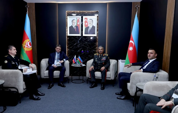 Azərbaycan-Rusiya hərbi əlaqələrinin inkişaf istiqamətləri müzakirə olunub - FOTO