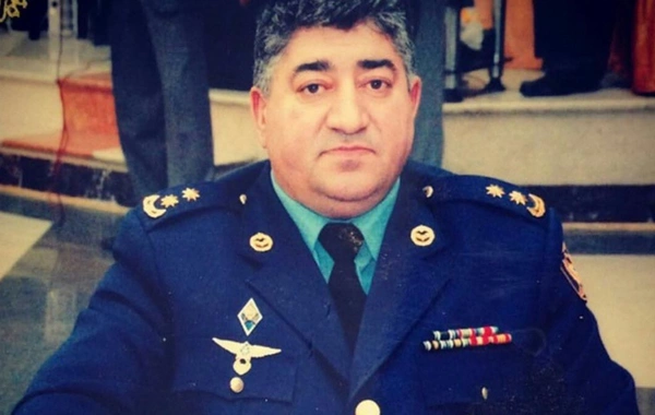 Restoranda yıxılan polkovnik-leytenant vəfat etdi