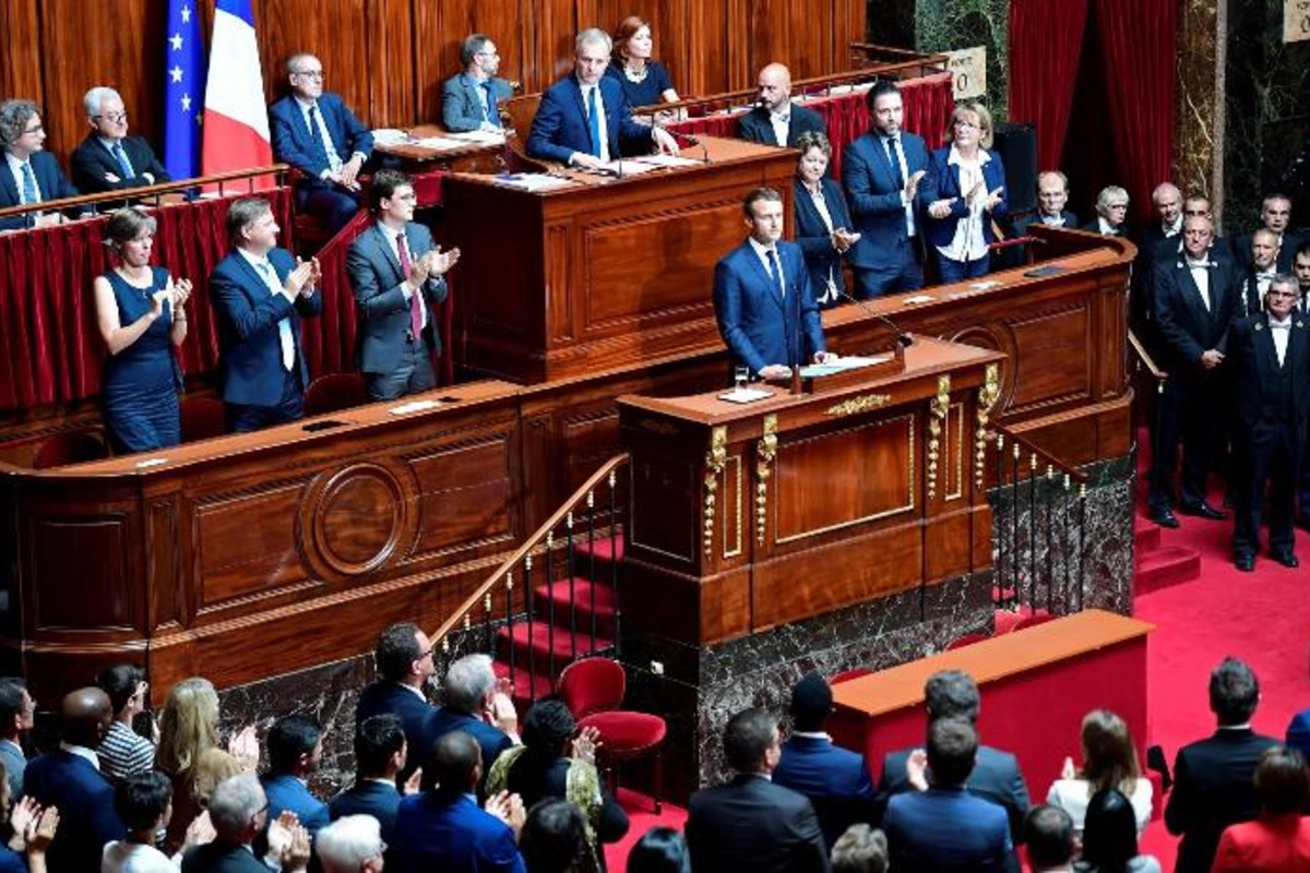 Fransa Senatının fransızlığı: Bakı üçün kağız, Paris üçün biabırçılıq...