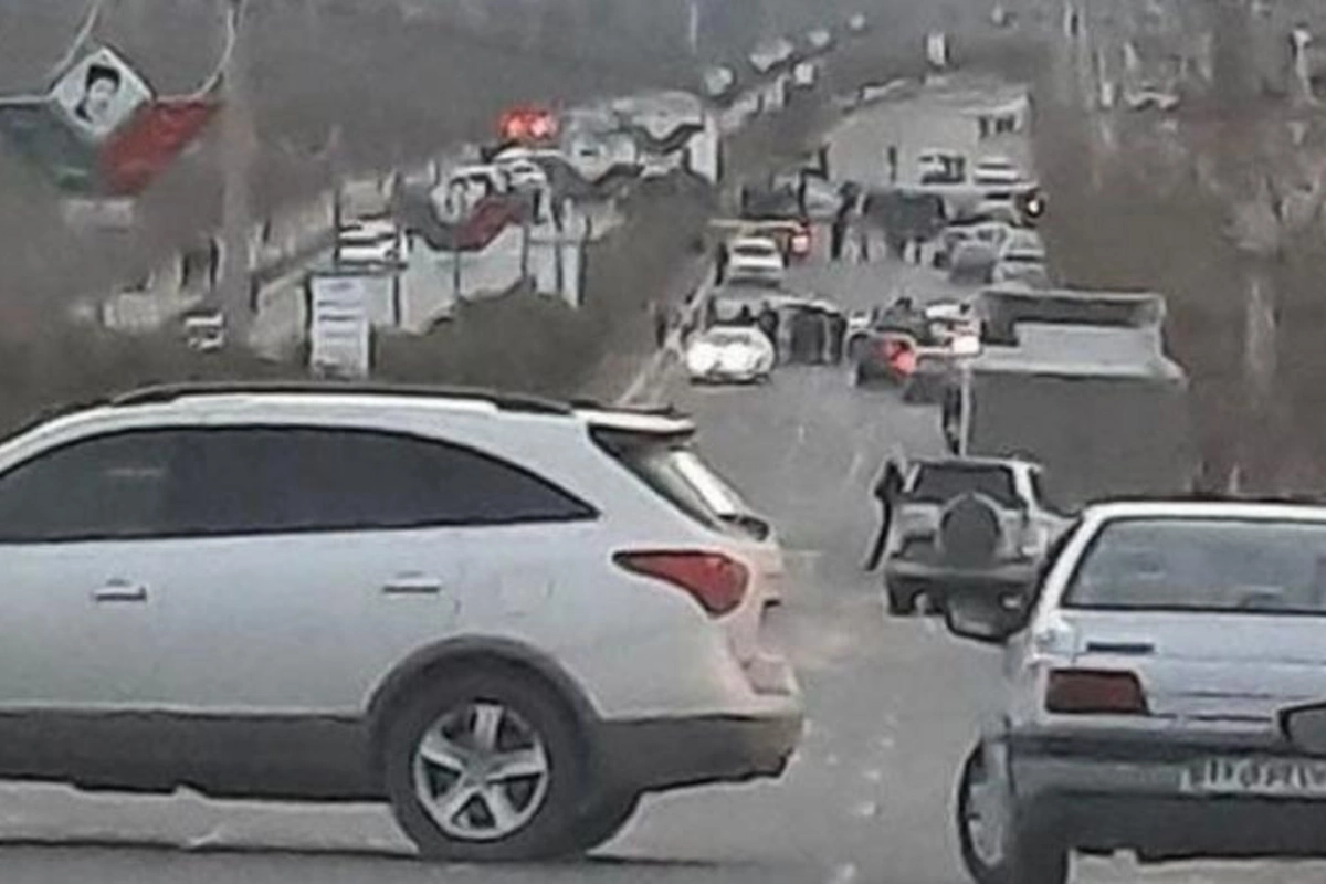 İranın nüvə alimi uzaqdan idarə olunan silahla öldürülüb
