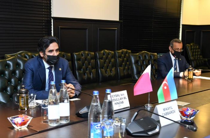 Mikayıl Cabbarov Qətər səfiri ilə görüşdü — FOTO