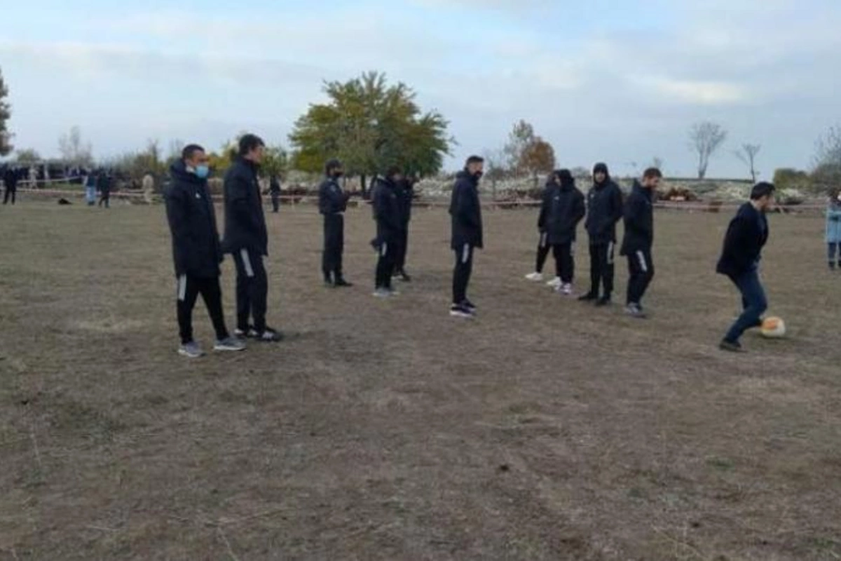 “Qarabağ” 27 ildən sonra Ağdamda simvolik futbol oynadı — FOTOLAR