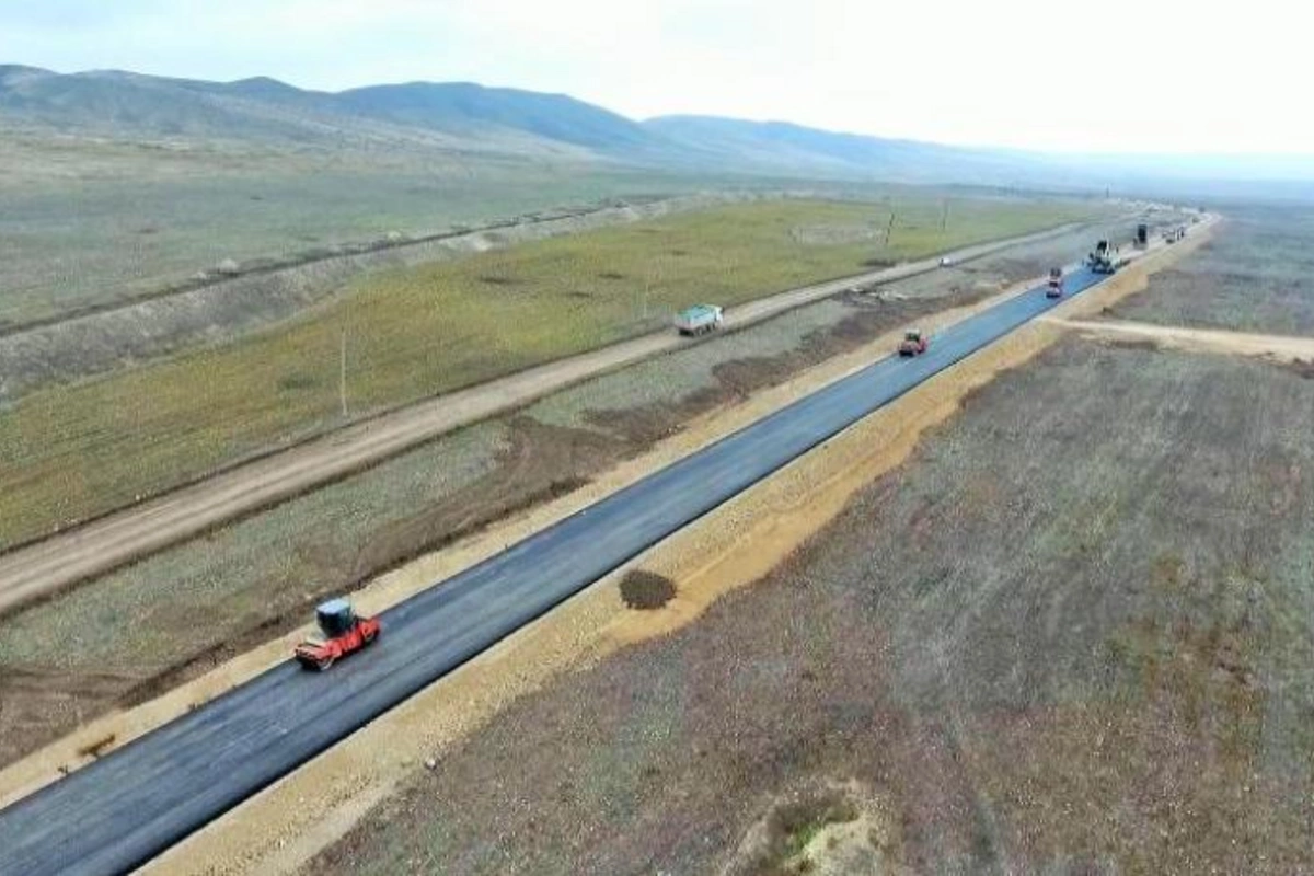 Suqovuşan və Talış kəndlərinə gedən yolların asfaltlanmasına başlanıldı — VİDEO