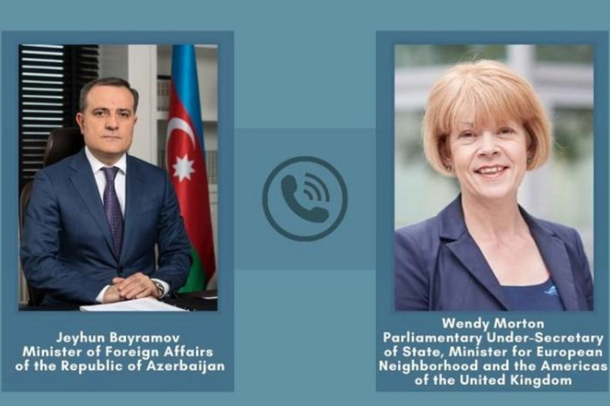 Ceyhun Bayramov Britaniyanın dövlət naziri ilə üçtərəfli bəyanatı müzakirə etdi