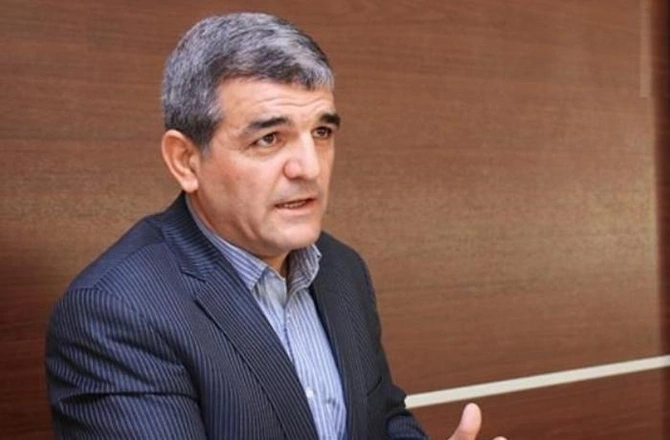 Deputatdan Tağıyevin heykəlinə zərər vuranlara SƏRT REAKSİYA