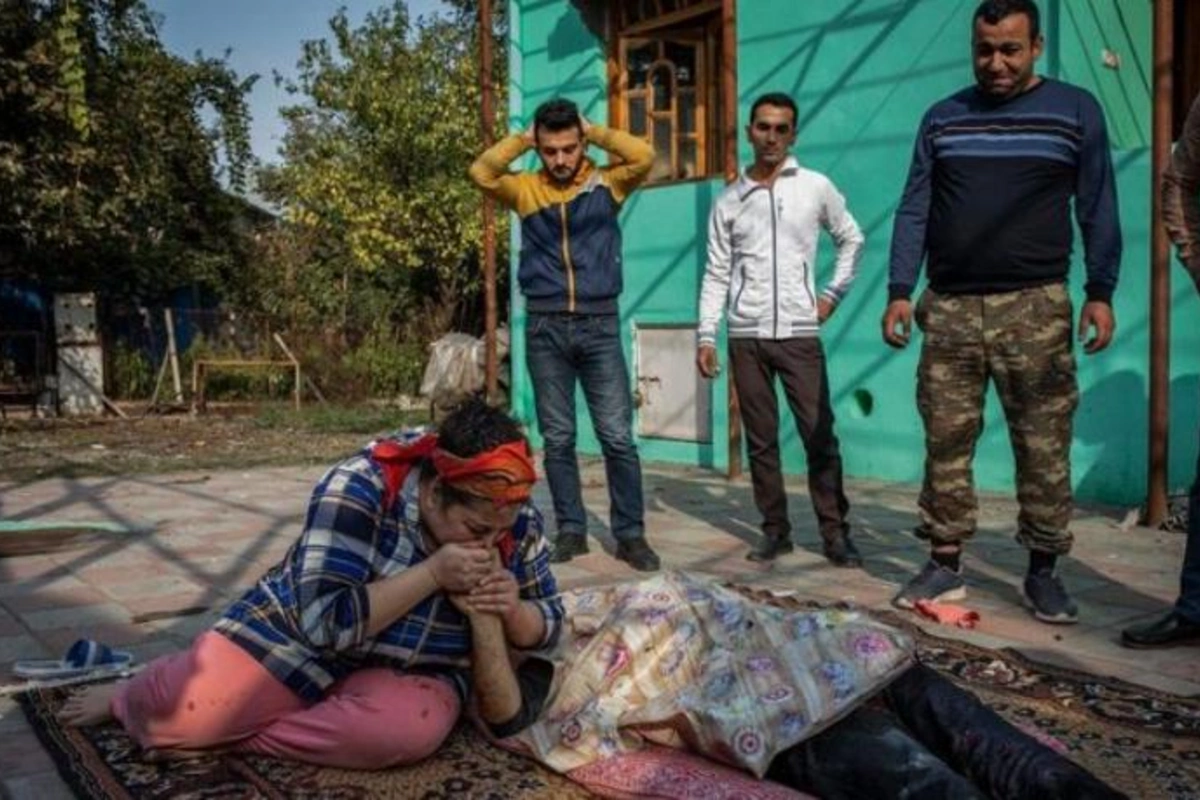 Bərdədə erməni terroru zamanı çəkilmiş şəkil ilin 100 görüntüsündən biri oldu — FOTO