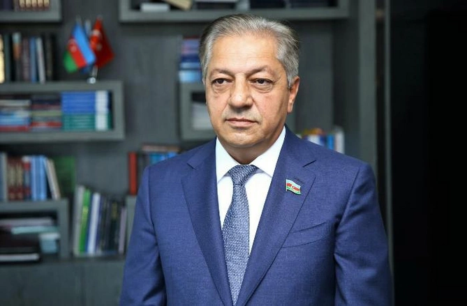 Ümumdünya Şəhərsalma Forumu Azərbaycana nə vəd edir? — Millət vəkillərinin ŞƏRHİ Ümumdünya Şəhərsalma Forumu Azərbaycana nə vəd edir? — Millət vəkillərinin ŞƏRHİ