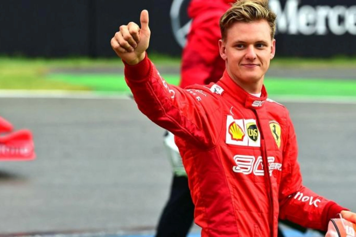 Mixael Şumaxerin oğlu Formula 1də yarışacaq