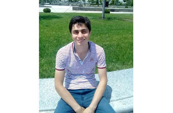 Bəhruz Hüseynov: Düşmənin onlarla hərbi texnikasını məhv edən, iki müharibənin qəhrəmanı olan şəhidimiz — FOTOLAR Bəhruz Hüseynov: Düşmənin onlarla hərbi texnikasını məhv edən, iki müharibənin qəhrəmanı olan şəhidimiz — FOTOLAR