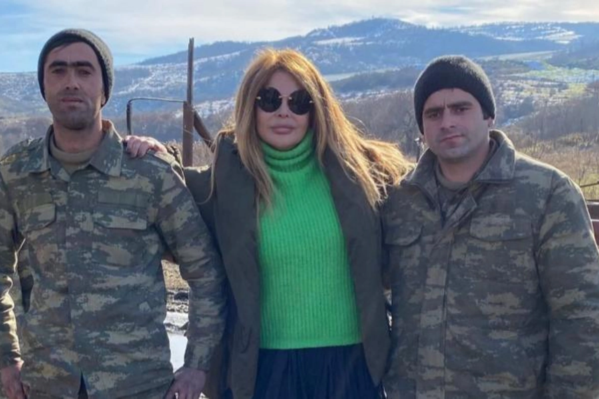 Aygün Kazımova və Zülfiyyə Xanbabayeva Şuşada... — FOTOLAR