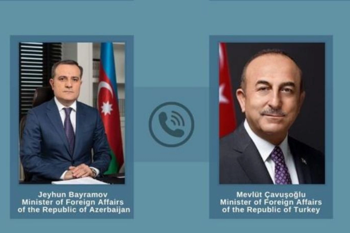 Ceyhun Bayramov və Mövlud Çavuşoğlu Türkiyə gəmisinə hücumu müzakirə etdilər
