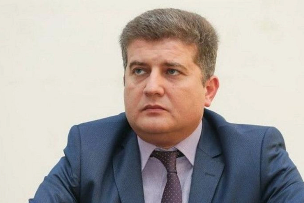 “İndi anlayıram ki, irəliləyib doğru addımlar atdıqca söyüləcəksən”