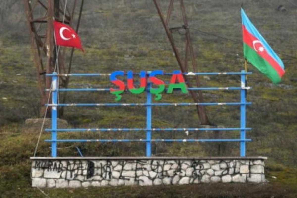 Müharibə zamanı özüyeriyən və reaktiv qurğuların Şuşaya hansı formada çıxarıldığı açıqlandı