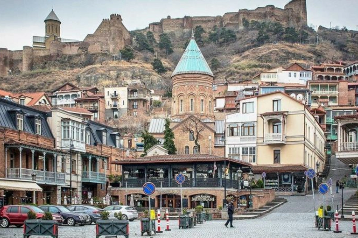 Gürcüstan peyvənd olunan yaşlılara pul ödəyəcək