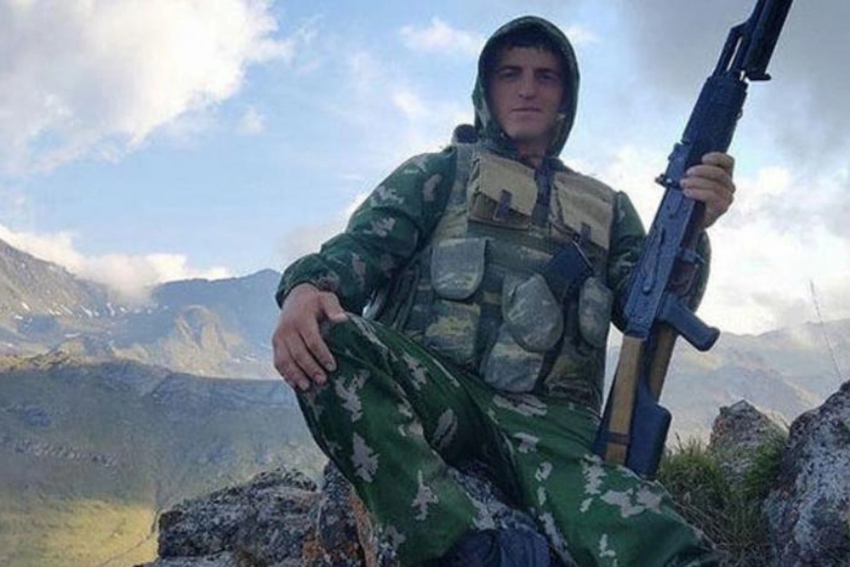“Rembo” ləqəbli qazi: “Mübariz İbrahimovun şəhid olduğu postu alanda 7 saat döyüşdük” — FOTO