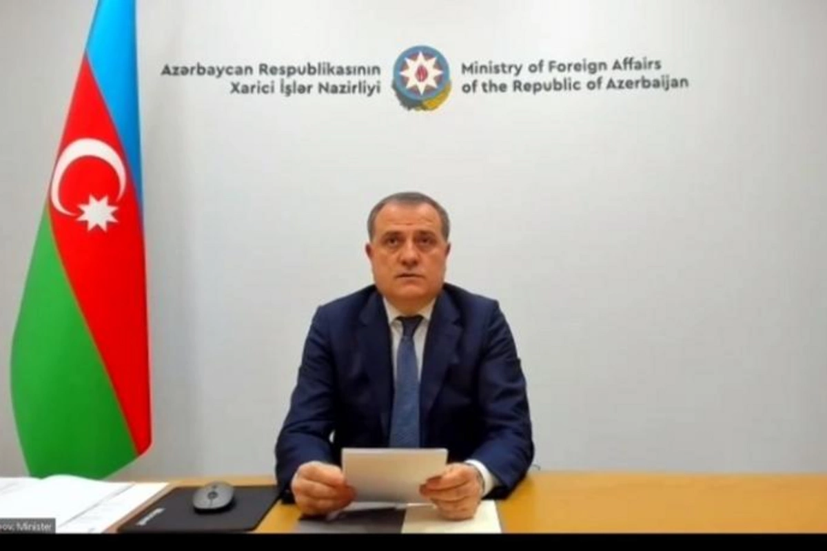 Ceyhun Bayramov ukraynalı həmkarını sərhəddəki gərginliklərlə bağlı məlumatlandırdı