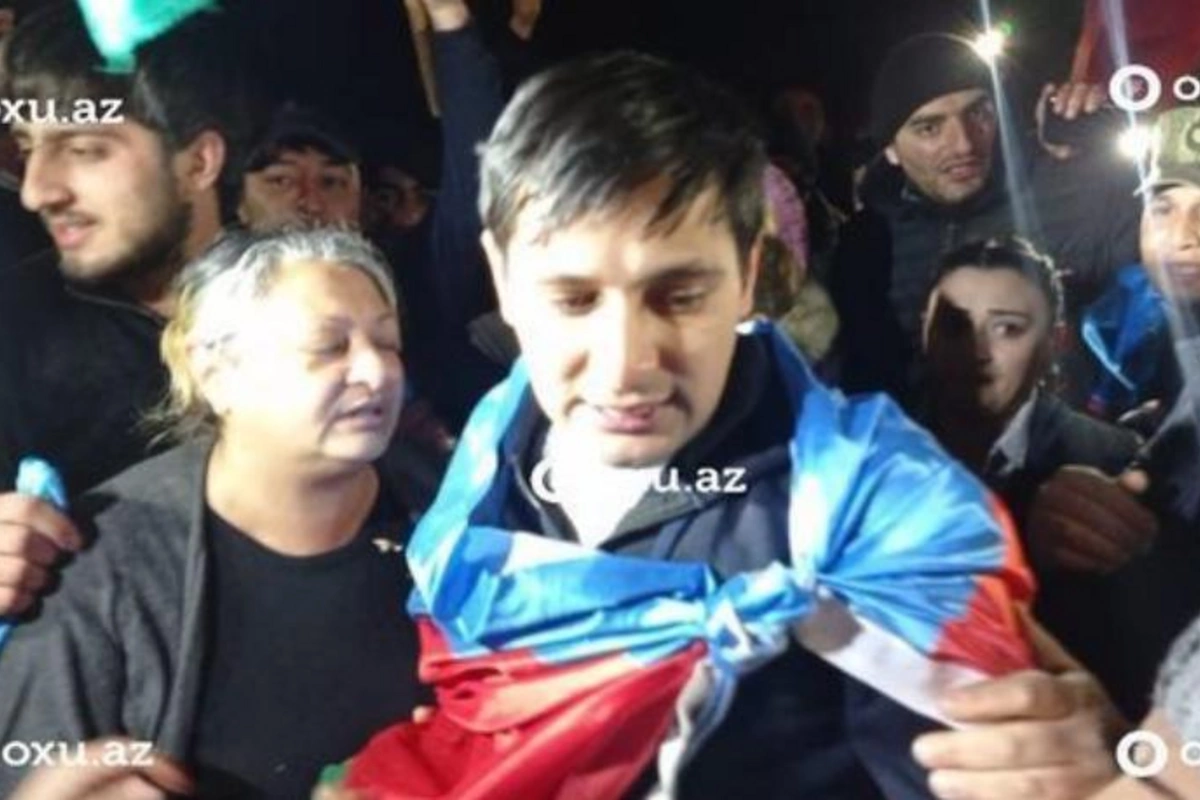 Əsirlikdən azad olunan Bayram Kərimov evinə dönüb — FOTO