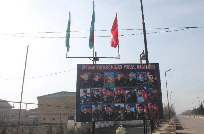 Şəhid və qazilərimizin ailələrinə yardım edildi — FOTOLAR Şəhid və qazilərimizin ailələrinə yardım edildi — FOTOLAR