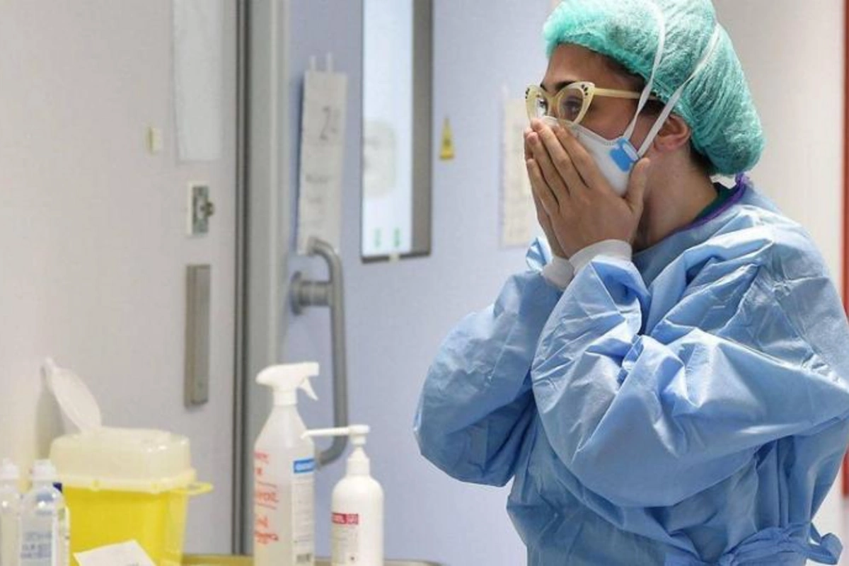 Dünyada koronavirusa yoluxanların sayı altı yüz milyon nəfərə çatır