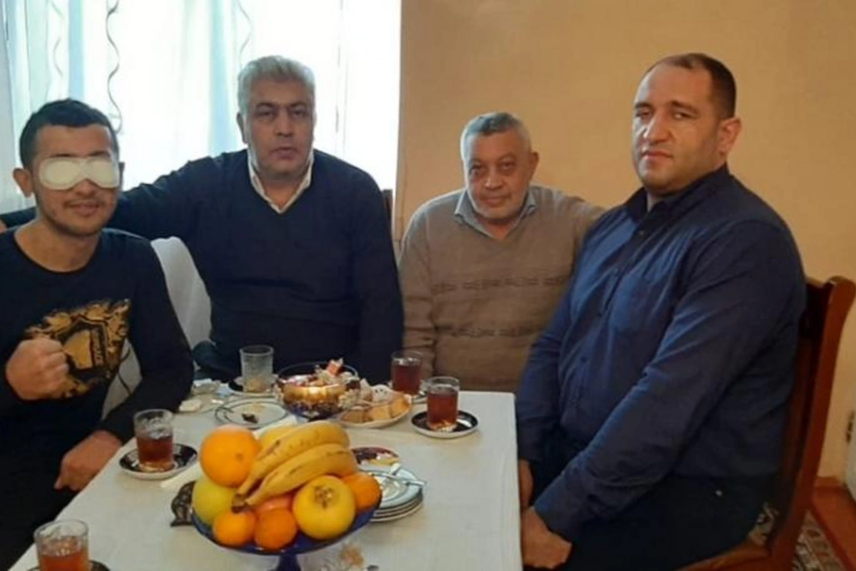İlham Zəkiyev gözlərini itirən qazi ilə görüşdü — FOTOLAR