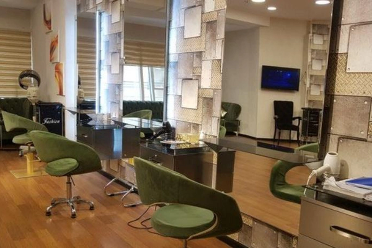 Bərbərxana və gözəllik salonlarının fəaliyyəti dayandırılır