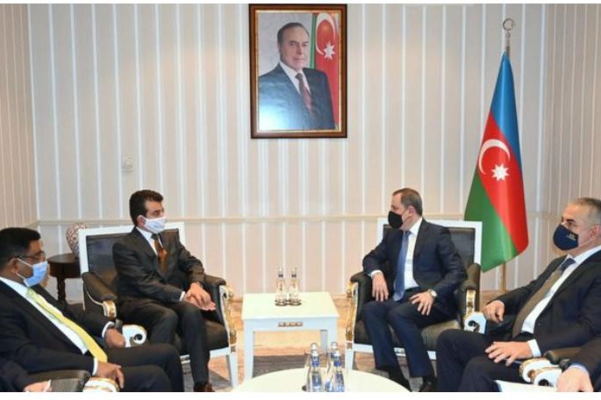 Ceyhun Bayramovla ISESCO baş direktoru müzakirələr apardı