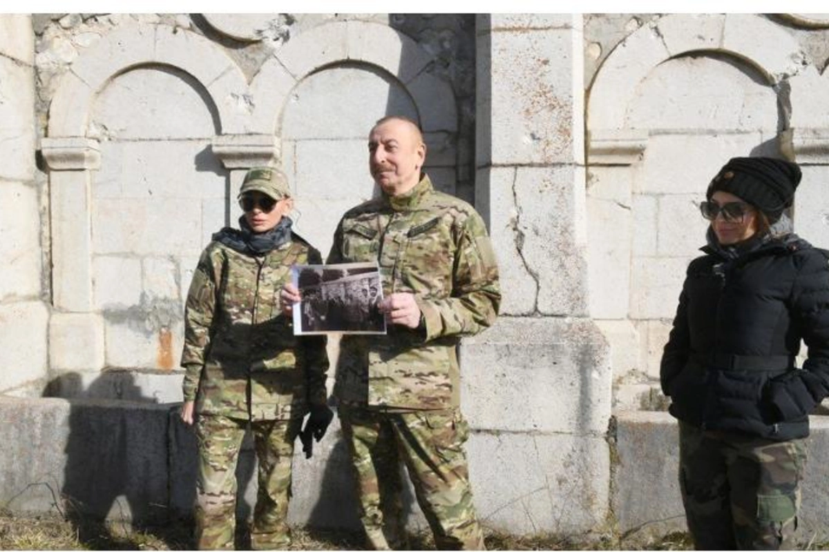 İlham Əliyev: O vaxt atamla bərabər, bax, bu yerdə mən də durmuşdum