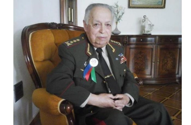Hitlerə qarşı vuruşmuş 99 yaşlı qadın Azərbaycanda sədr seçildi — FOTALAR