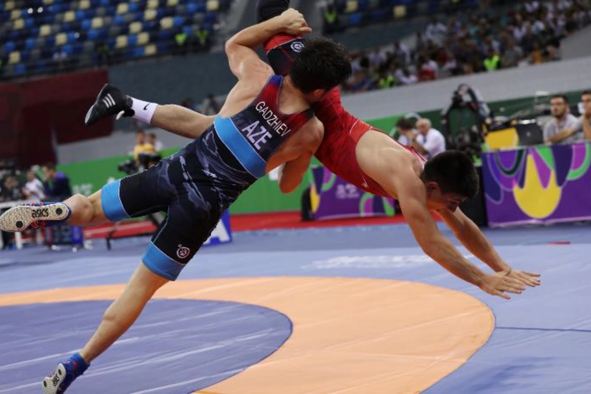 Daha bir güləşçimiz olimpiadaya vəsiqə qazandı — YENİLƏNİB