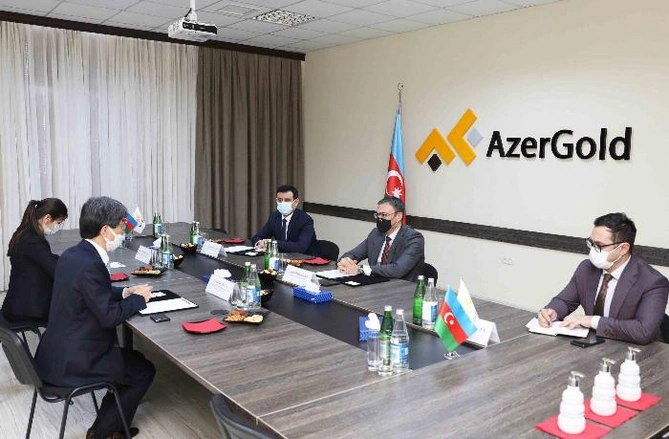 Zakir İbrahimov Yaponiyanın yeni səfiri ilə görüşdü — FOTOLAR