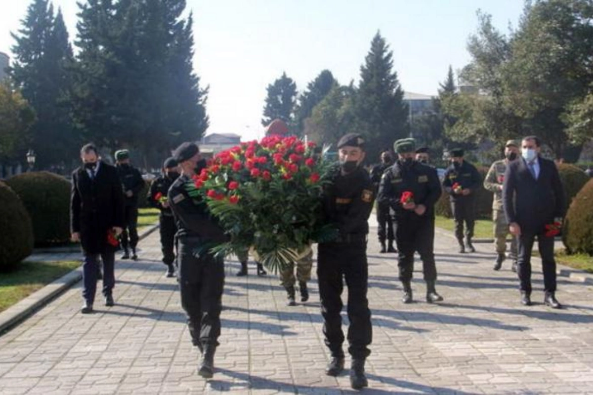 Tankçılar general Həzi Aslanovun ata ocağını ziyarət edib — FOTOLAR