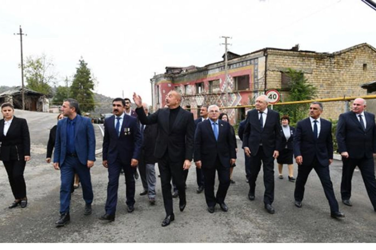 Prezidentin sakinlərlə dialoqundan: Tədbirlər çox olacaq, açılışlar çox olacaq, görüşəcəyik sizinlə