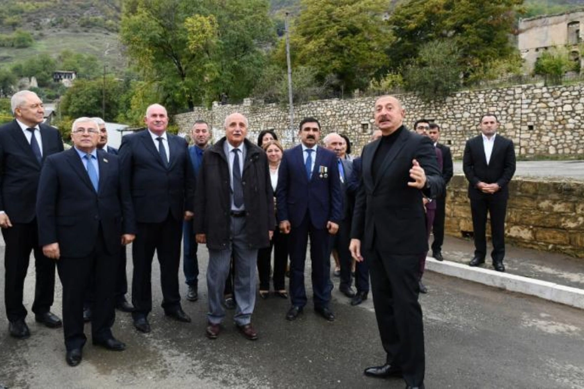 İlham Əliyev: “Tuğ kəndinin bərpa konsepsiyası hazırlanır”