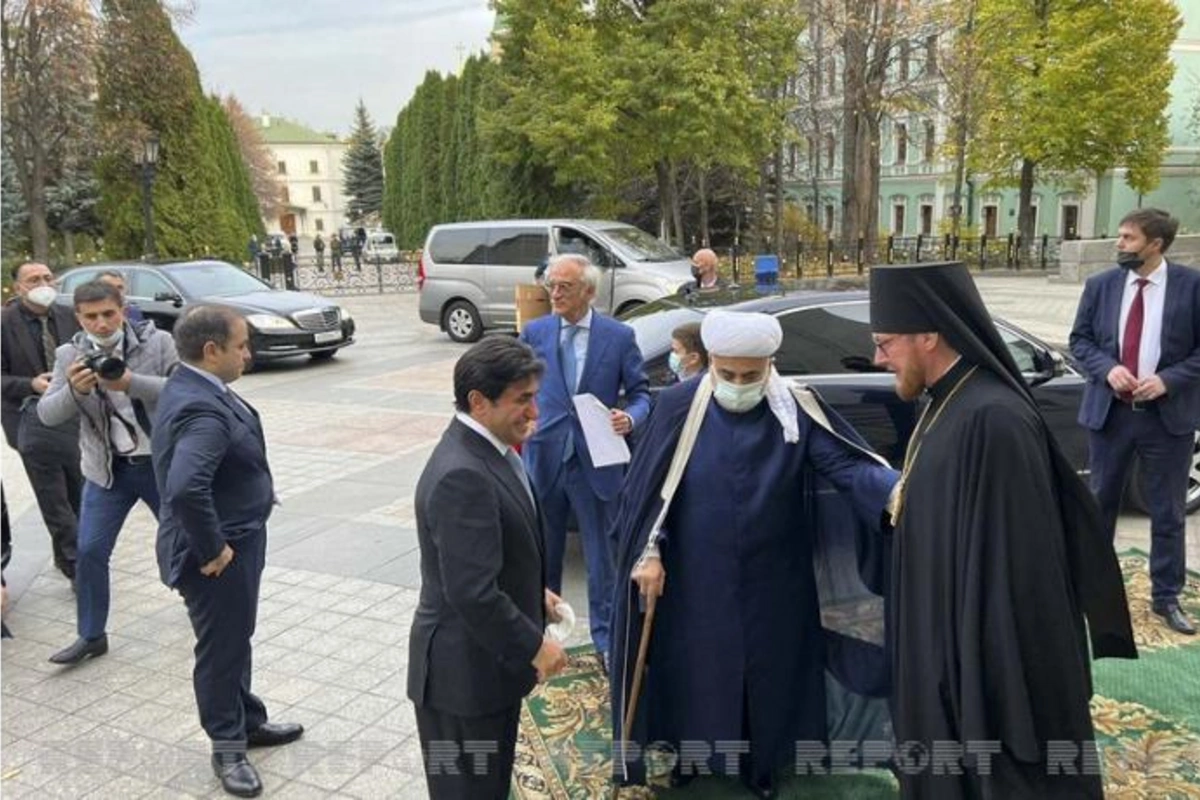 Azərbaycan və Rusiyanın dini liderləri arasında görüş başladı — FOTO