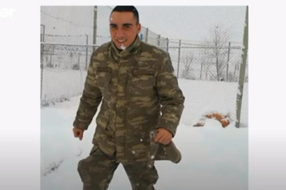 Bu çarpayı şəhid Rəcəbov Əmraha aiddir — Uşaq evindən müharibəyə yollanan igidimiz (VİDEO)