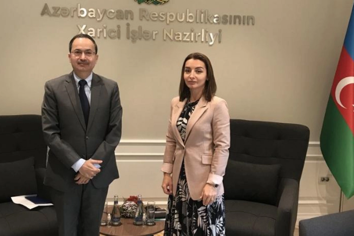 Leyla Abdullayeva Pakistanın Azərbaycandakı səfiri ilə görüşdü
