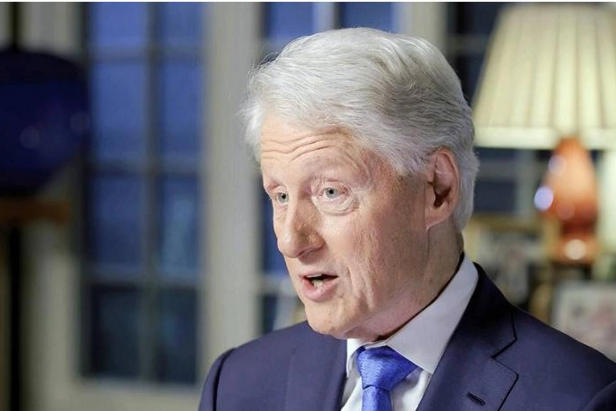 Bill Klinton xəstəxanaya yerləşdirildi