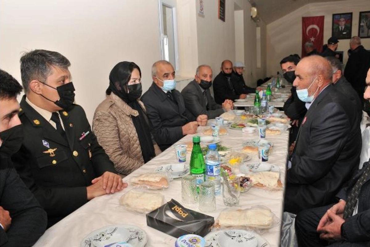 Abşeronda şəhid mayor Ramid Hacıyevin il mərasimi keçirildi — FOTOLAR