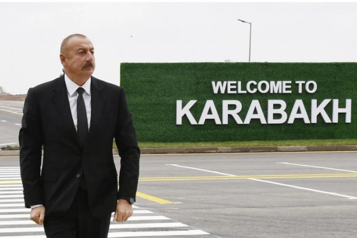 İlham Əliyev və Mehriban Əliyeva Füzuli Beynəlxalq Hava Limanında — FOTOLAR