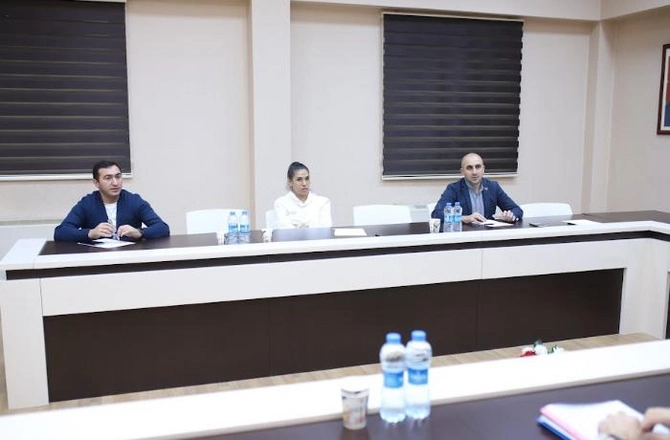 GİN yanında İctimai Şuranın İdman Komitəsinin ilk iclası keçirildi — FOTOLAR